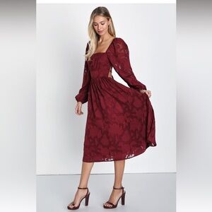 Lulus Burgundy Long Sleeve Dress size small perfect for Valentine’s Day